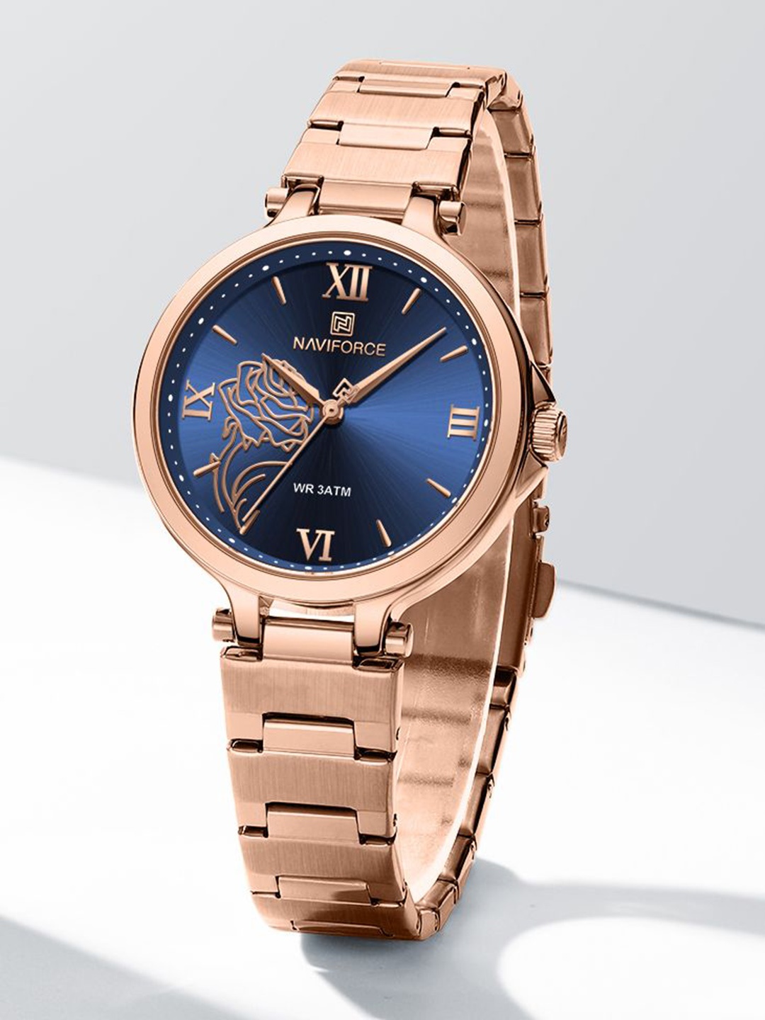 

Naviforce Women Dial & Stainless Steel Straps Analogue Watch NF5060_RG BE, Blue