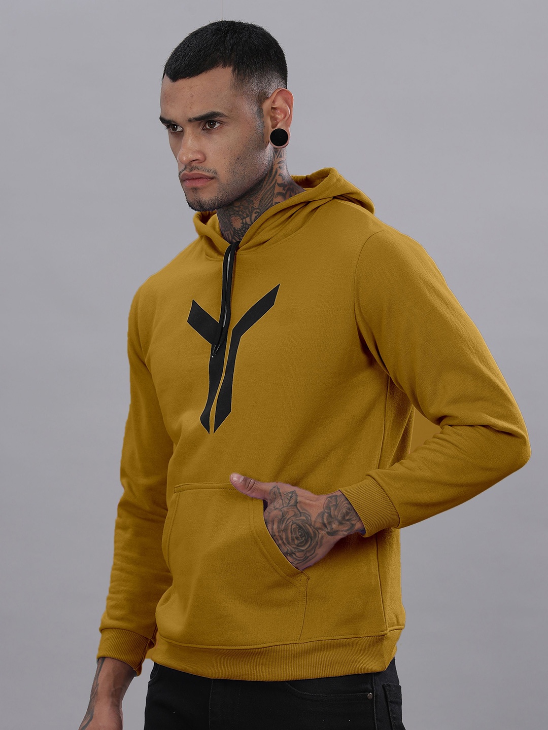 

FABRIPPLE Men Printed Hooded Pullover Sweatshirt, Yellow