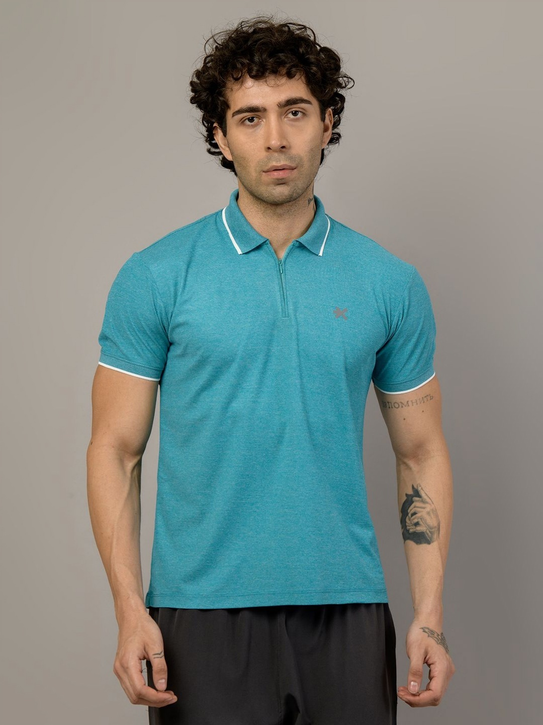 

HRX by Hrithik Roshan Men Solid Polo Collar Slim Fit T-shirt, Sea green