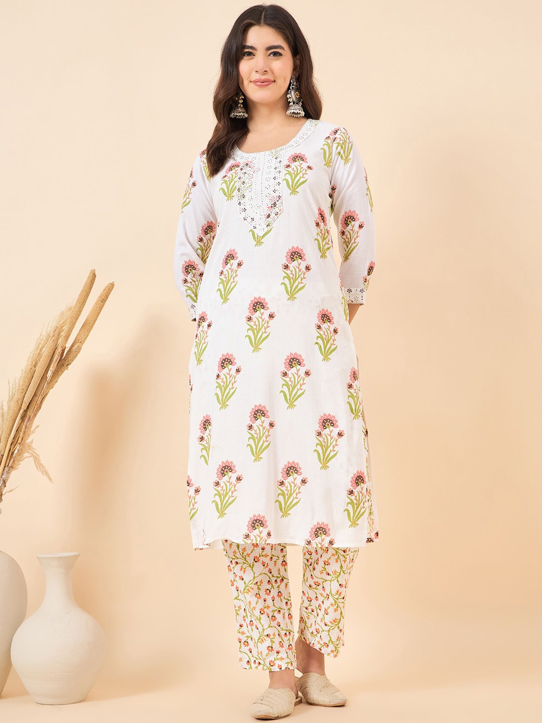 

Anouk White And Green Floral Printed Round Neck Pure Cotton Kurta With Trouser