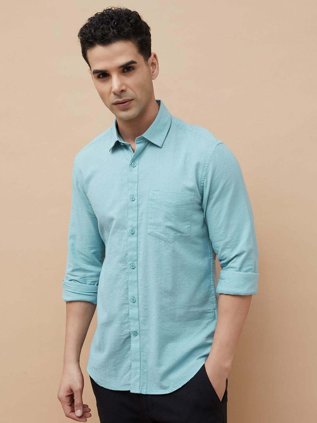 

CODE by Lifestyle Men Slim Fit Spread Collar Textured Cotton Casual Shirt, Green