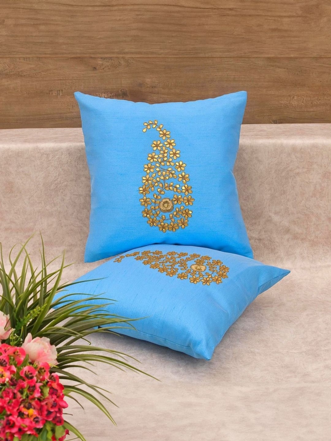 

RoyalDeco Blue & Gold-Toned 2 Pieces Embroidered Silk Square Cushion Covers