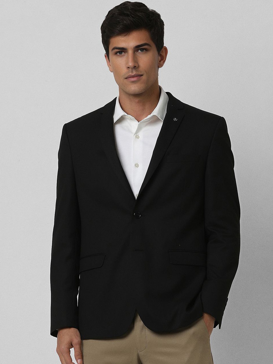 

Van Heusen Notched Lapel Collar Slim Fit Single Breasted Formal Blazer, Black