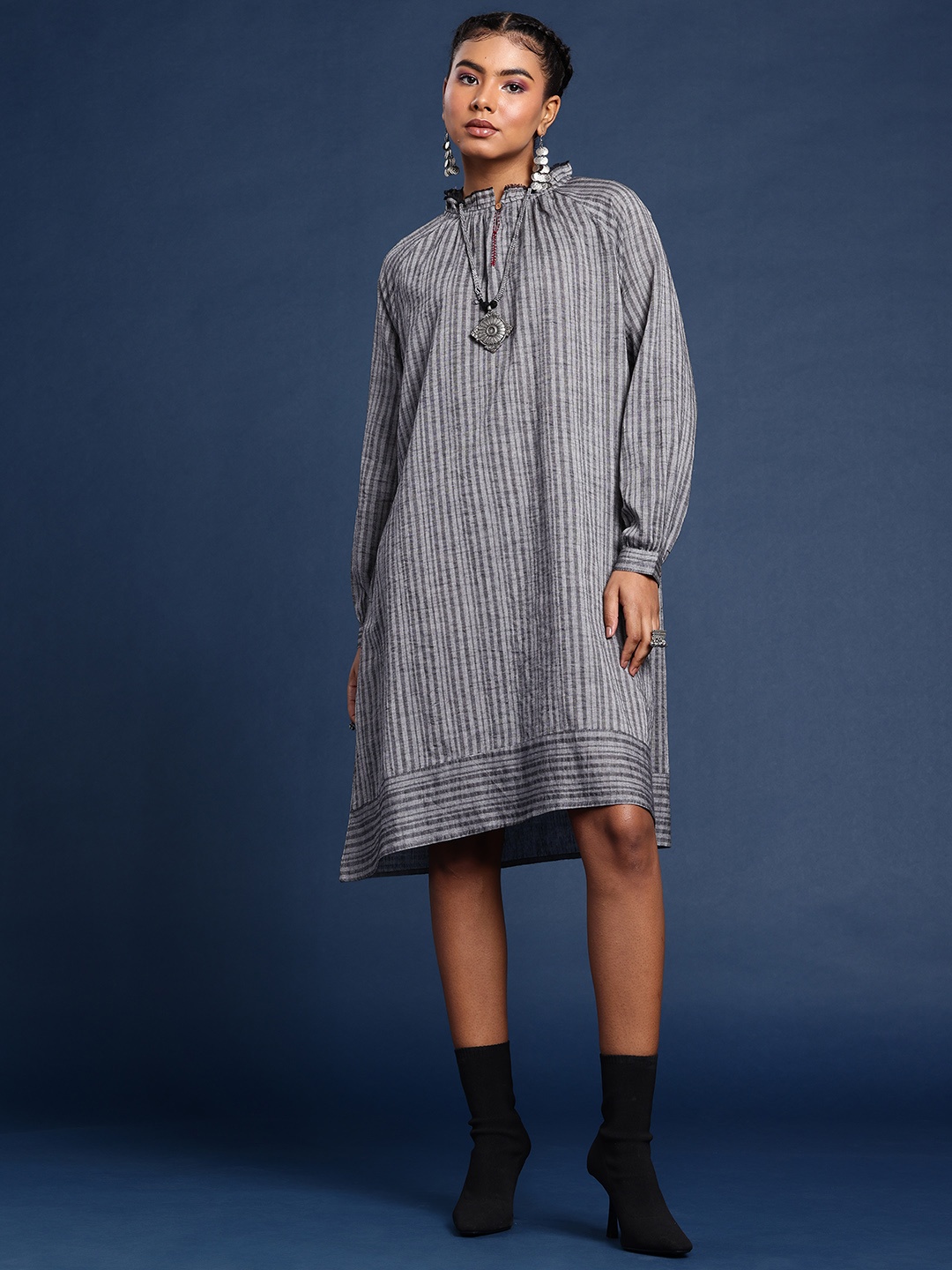 

Taavi Striped Raglan Sleeves Pure Cotton Woven Legacy A-Line Dress, Grey