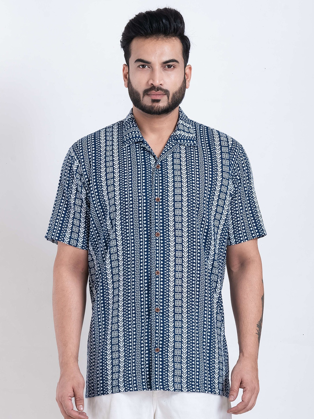 

Kartikeya Jaipur Men Straight Opaque Printed Casual Shirt, Blue