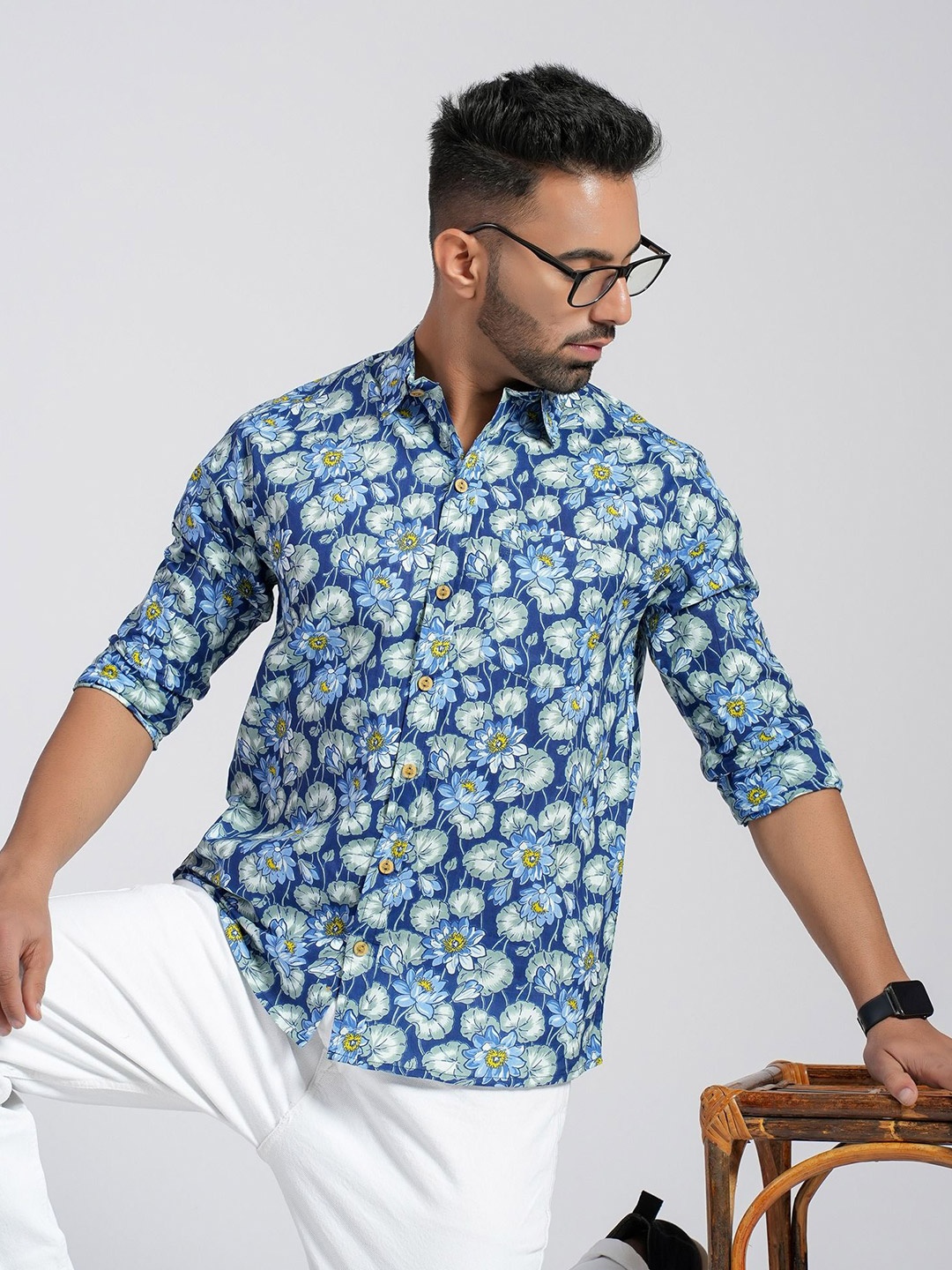 

Cotton Curio Men Comfort Fit Spread Collar Floral Printed Cotton Casual Shirt, Blue