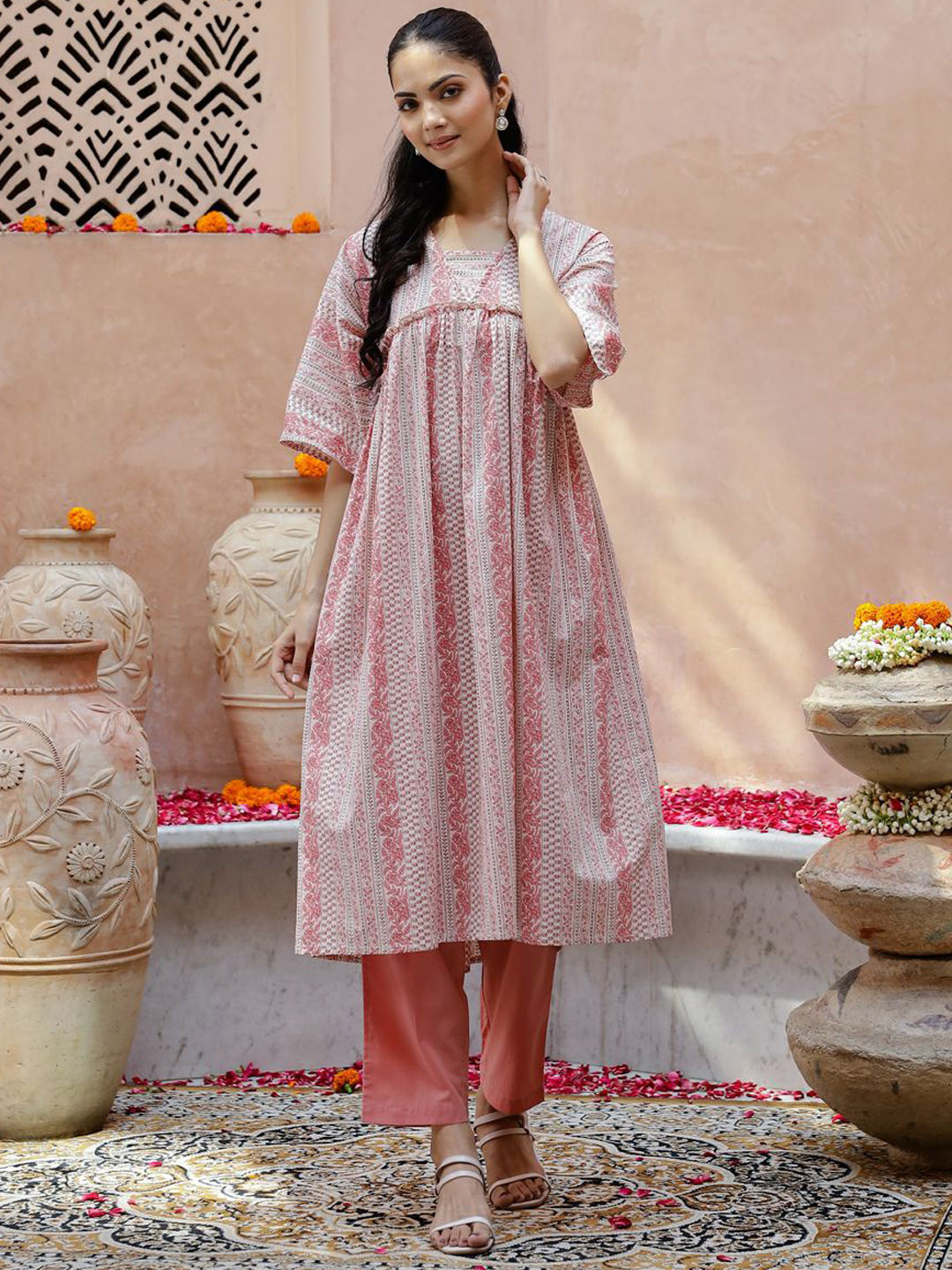 

Sangria Pink Floral Printed Pure Cotton V Neck Empire Kurta With Trousers