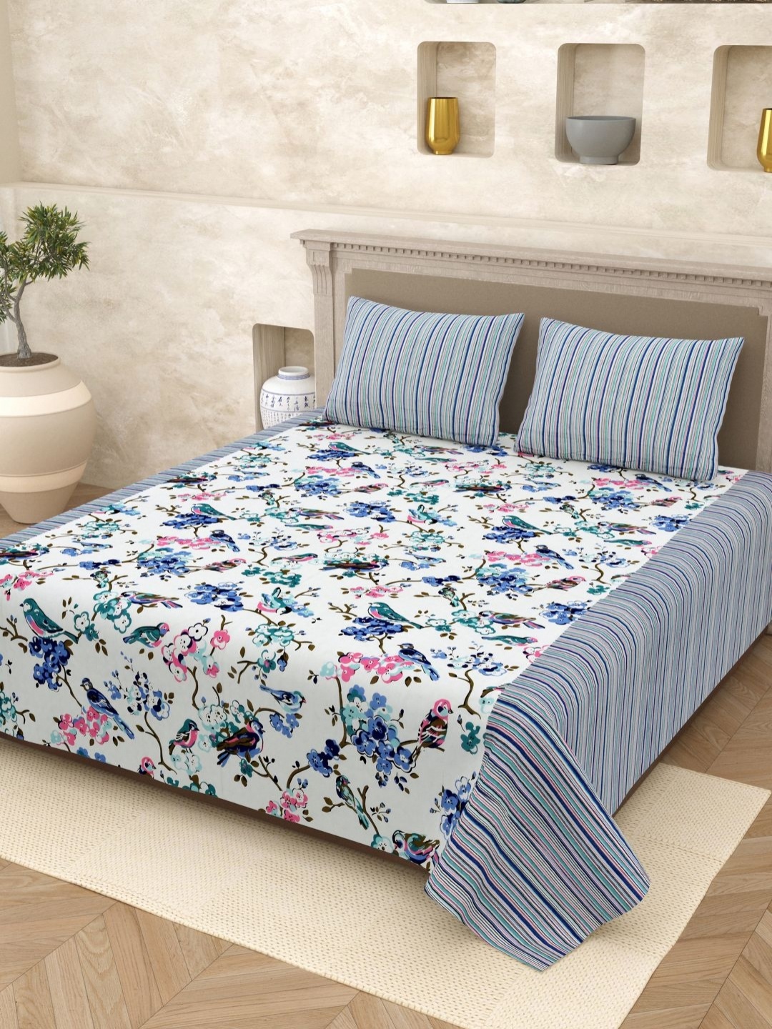 

Myntra Elegant Homes White Printed Pure Cotton 210 TC Queen Bedsheet Set 2.65m x 2.20m