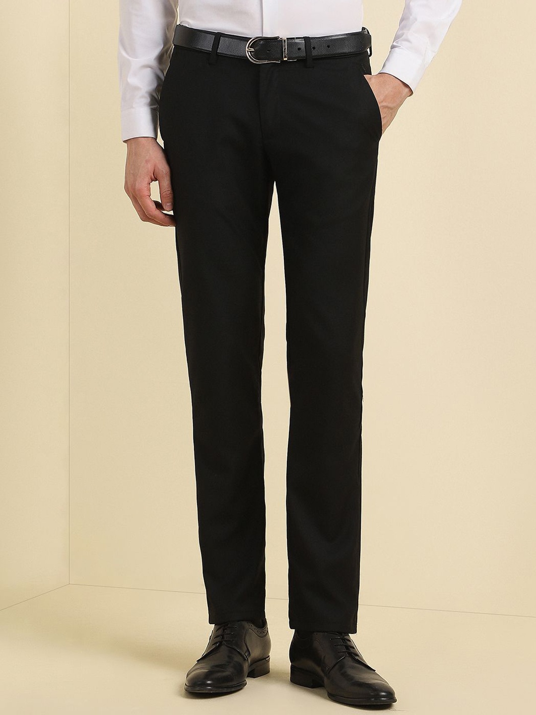 

Allen Solly Men Slim Fit Mid-Rise Formal Trousers, Black