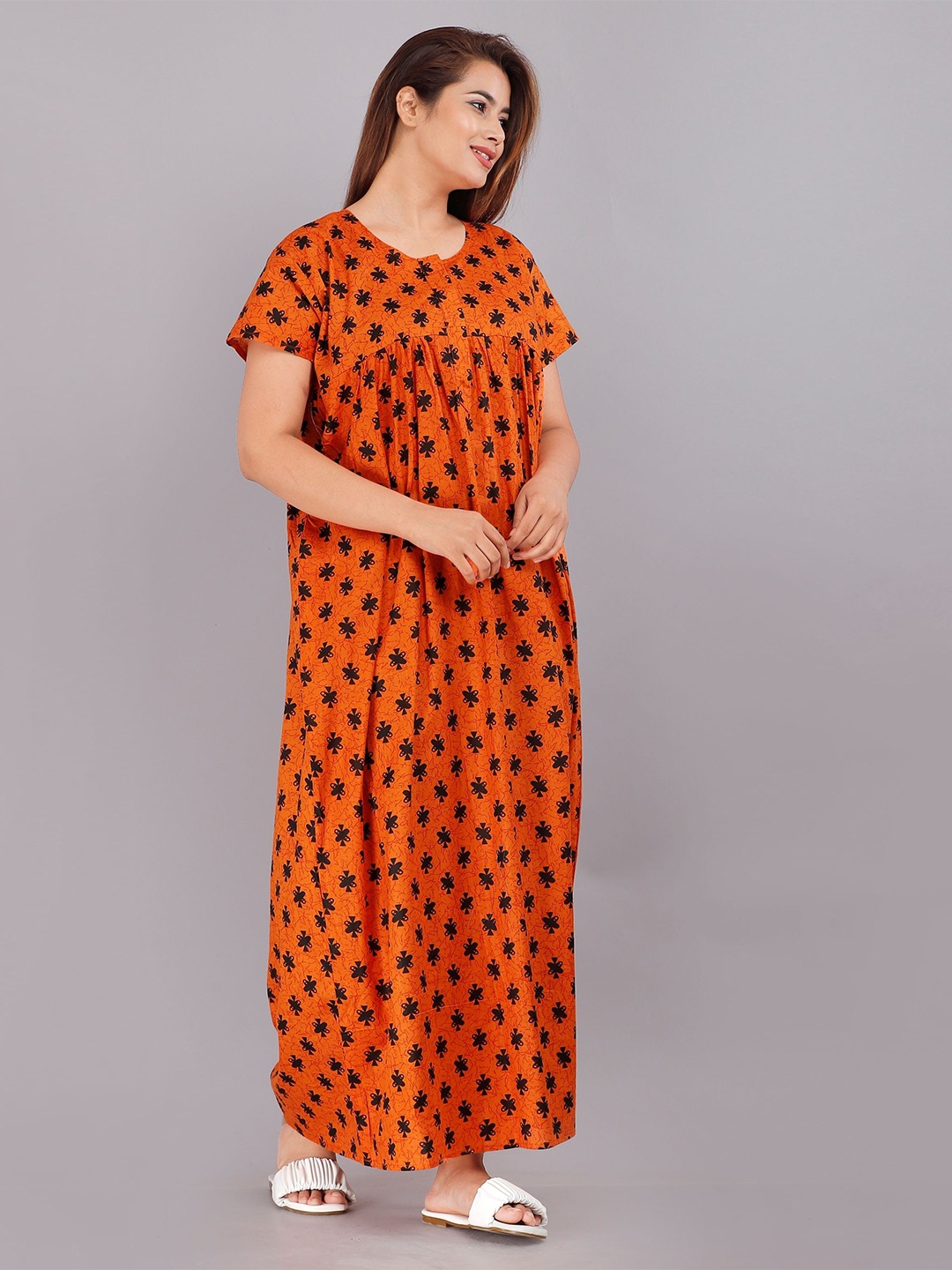 

PR PINK ROYAL Women Printed Maxi Nightdress, Orange