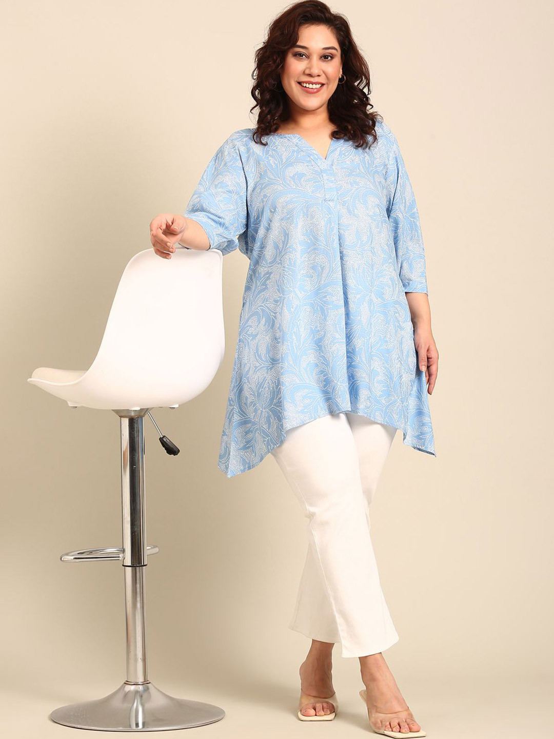 

The Pink Moon Women Dot Textured Soft Fabric Tunic, Blue