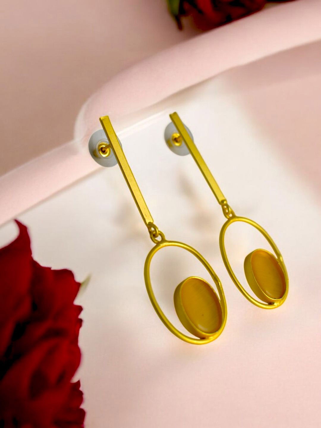 

TISHUL JEWELS Gold-Plated Artificial Stones Studded Contemporary Drop Earrings
