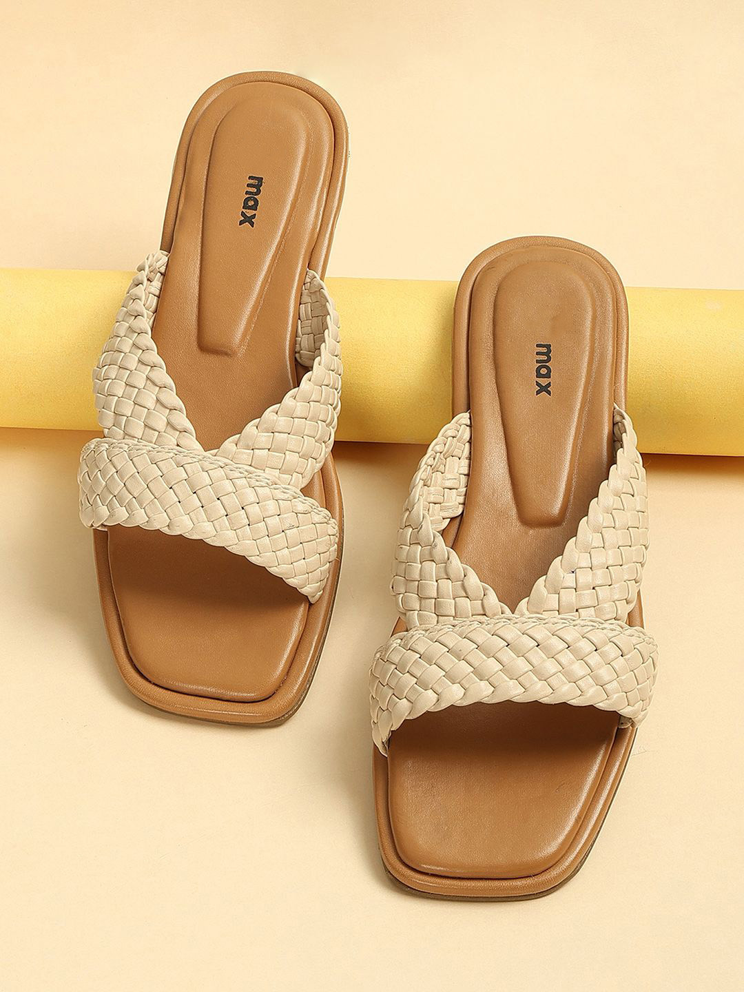 

max Women Woven Design Open Toe Flats, Beige