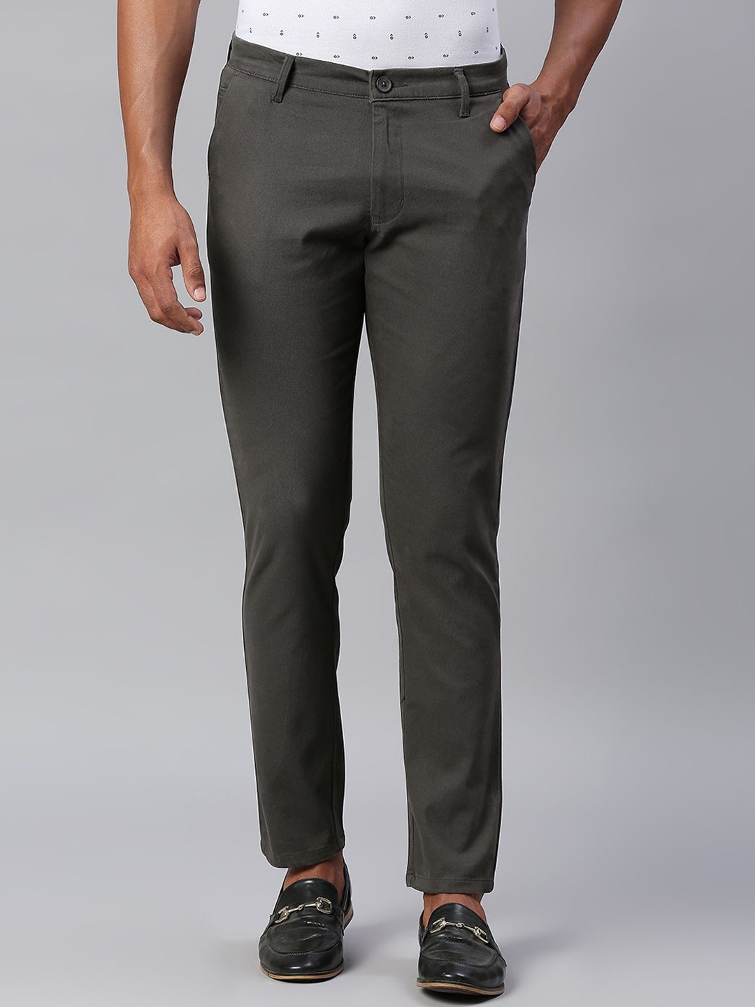 

Dennis Lingo Men Cotton Mid-Rise Tapered Fit Chinos Trouser, Grey