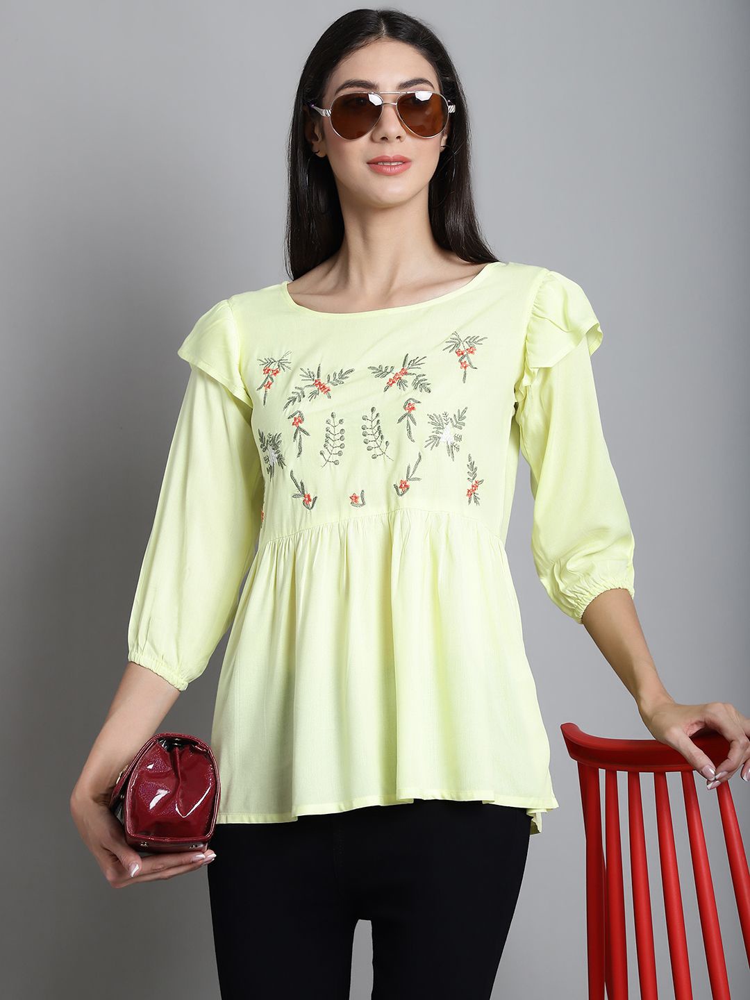 

JAINISH Women Floral Embroidered Peplum Top, Green
