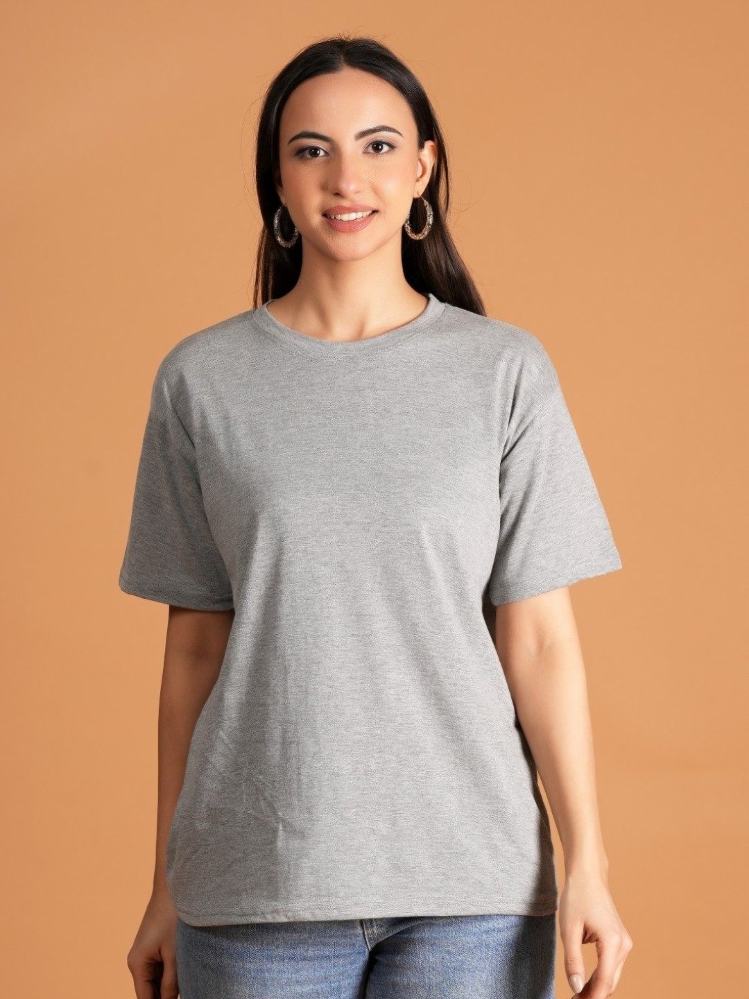 

Metronaut Women Solid Round Neck Cotton Oversized T-shirt, Grey
