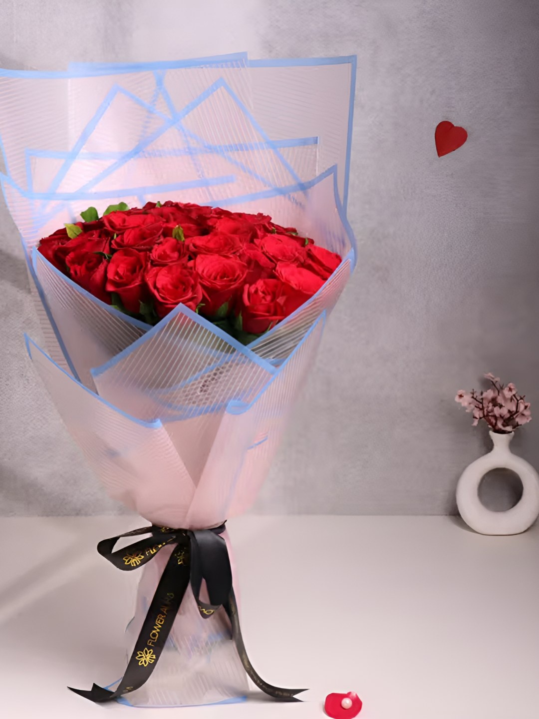 

Floweraura 30-Pcs Red Roses Fresh Live Flowers Bouquet