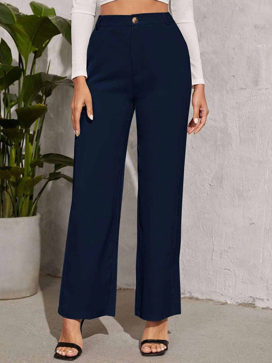 

FNOCKS Women Relaxed Straight Leg Straight Fit High-Rise Cotton Trousers, Blue