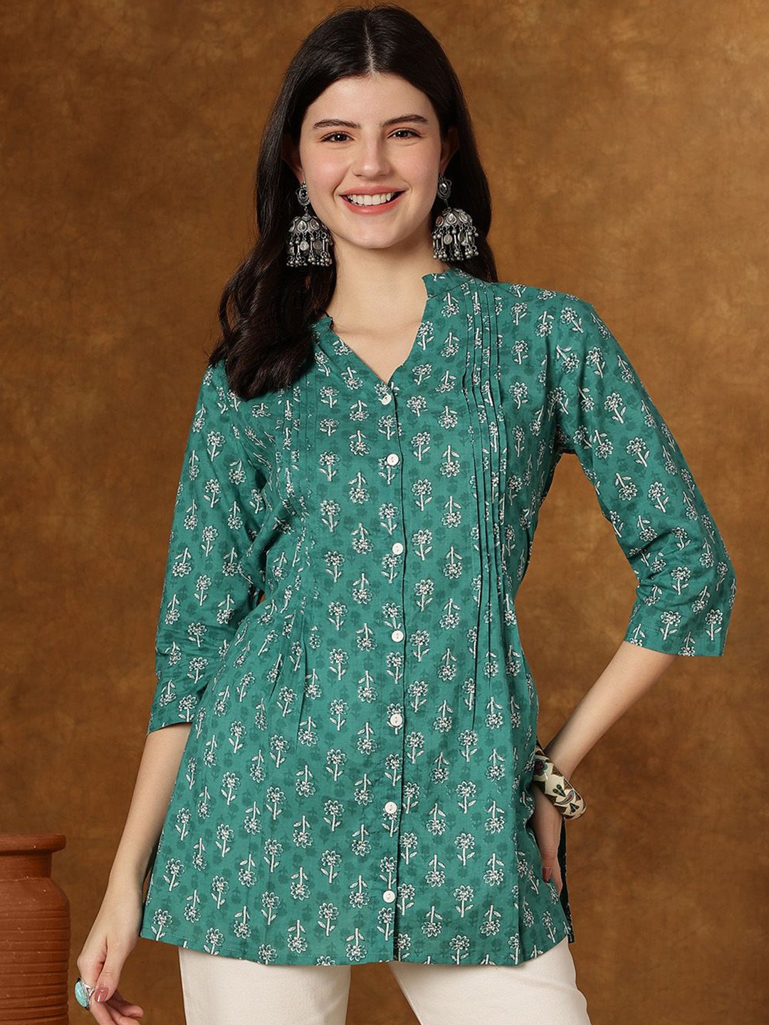 

JANAKDULARI CREATION Printed Cotton Shirt Style Top, Sea green