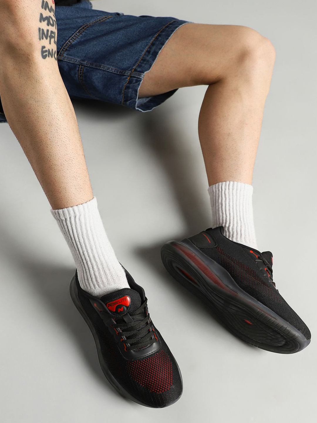 

NOBELITE Men Flyknit Lace-Ups Sports Shoes, Black