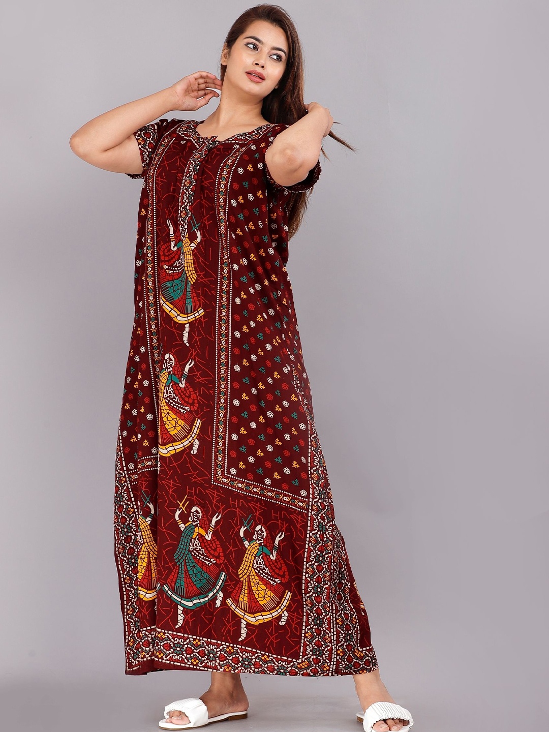 

PR PINK ROYAL Women Ethnic Motifs Printed Pure Cotton Maxi Nightdress, Maroon