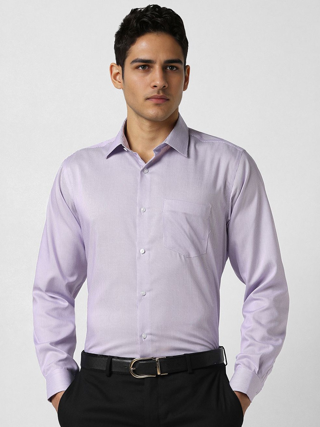 

Van Heusen Men Opaque Formal Shirt, Purple