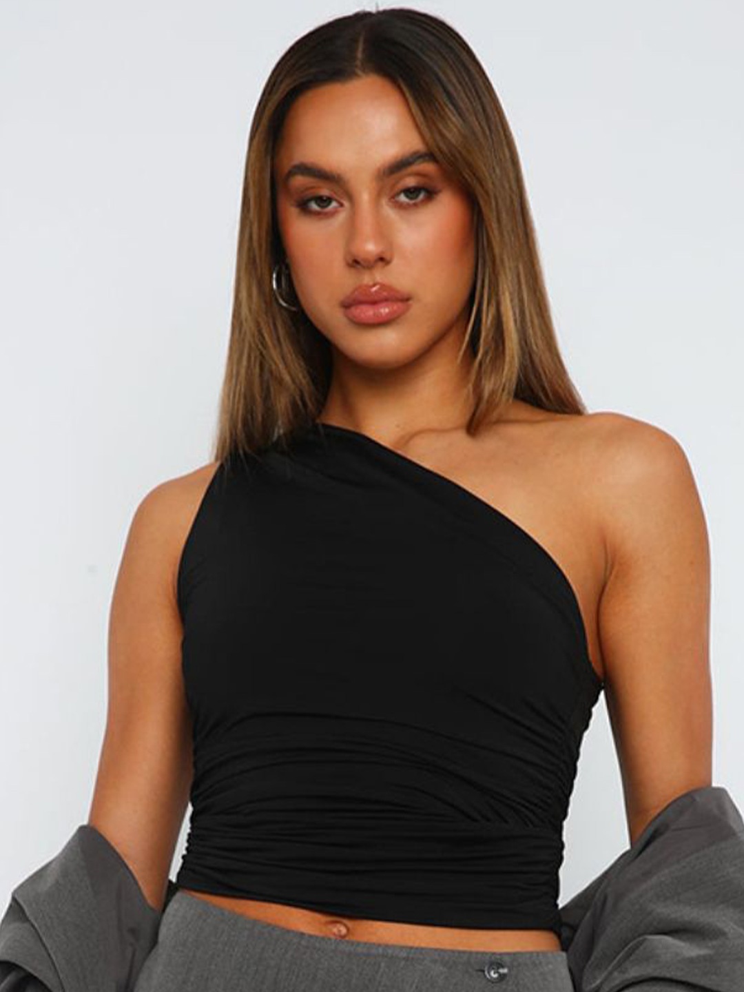 

StyleCast Women One Shoulder Twisted Crop Fitted Top, Black