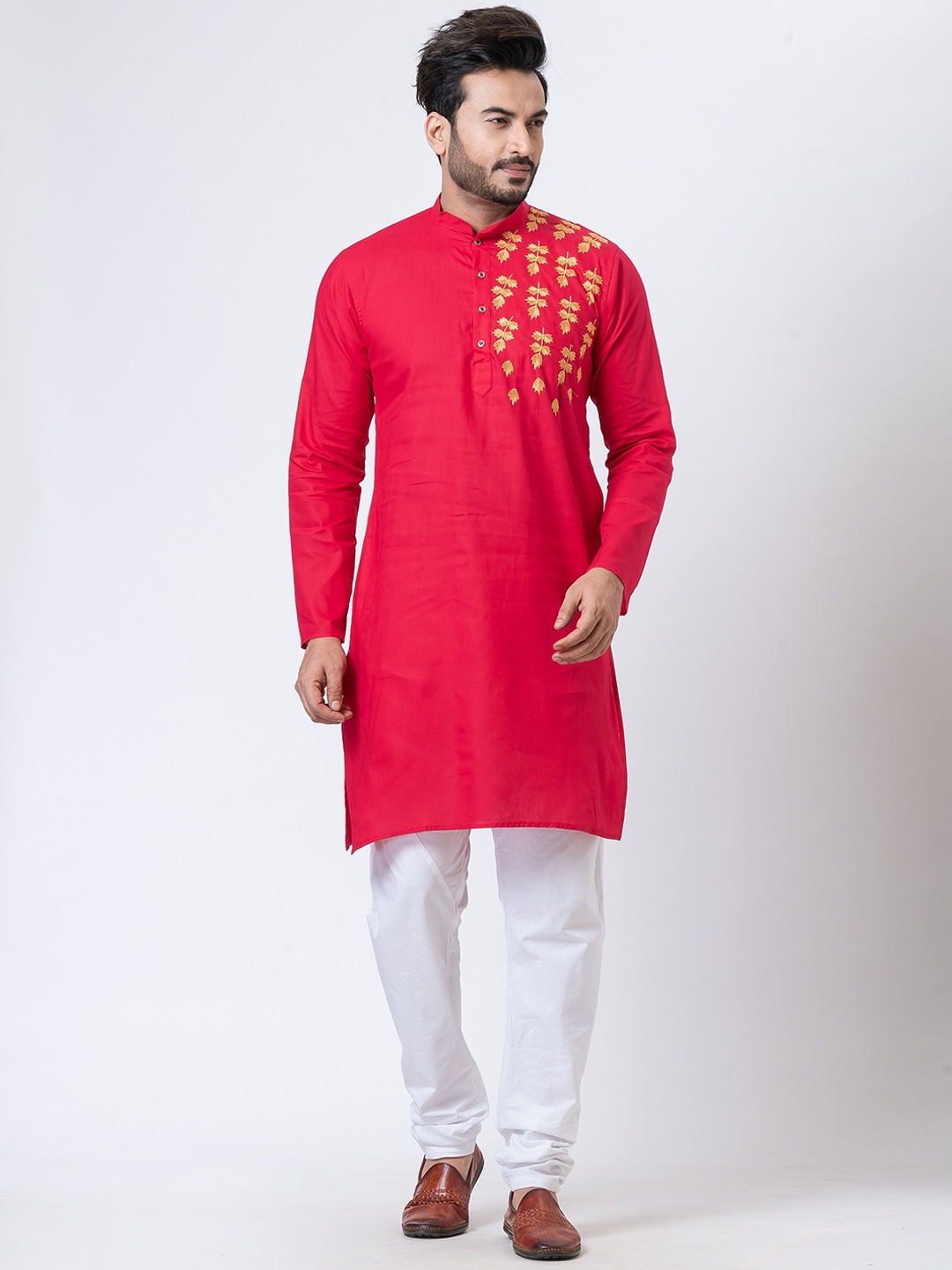 

Rainbow Cloths Men Embroidered Thread Work Kurta, Pink