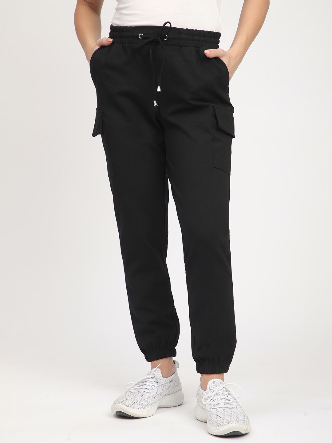 

R&B Women Mid-Rise Cargo Styles Joggers Trousers, Black