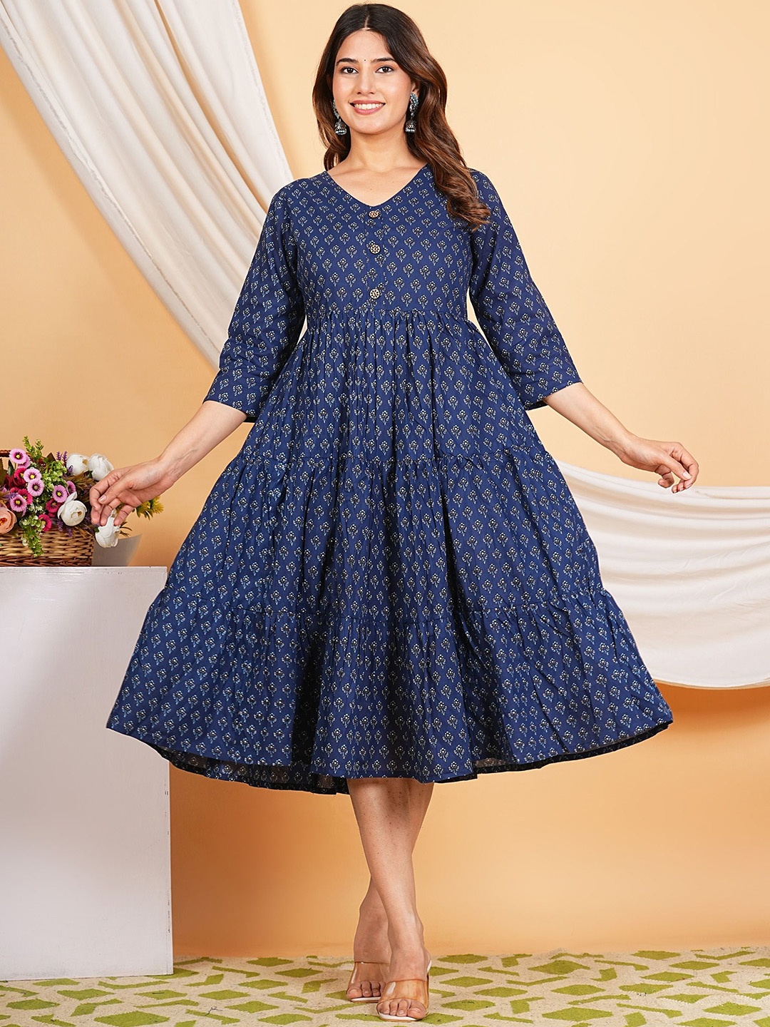 

AP2KURTI Floral Printed V-Neck Anrakali Ethnic Dress, Blue