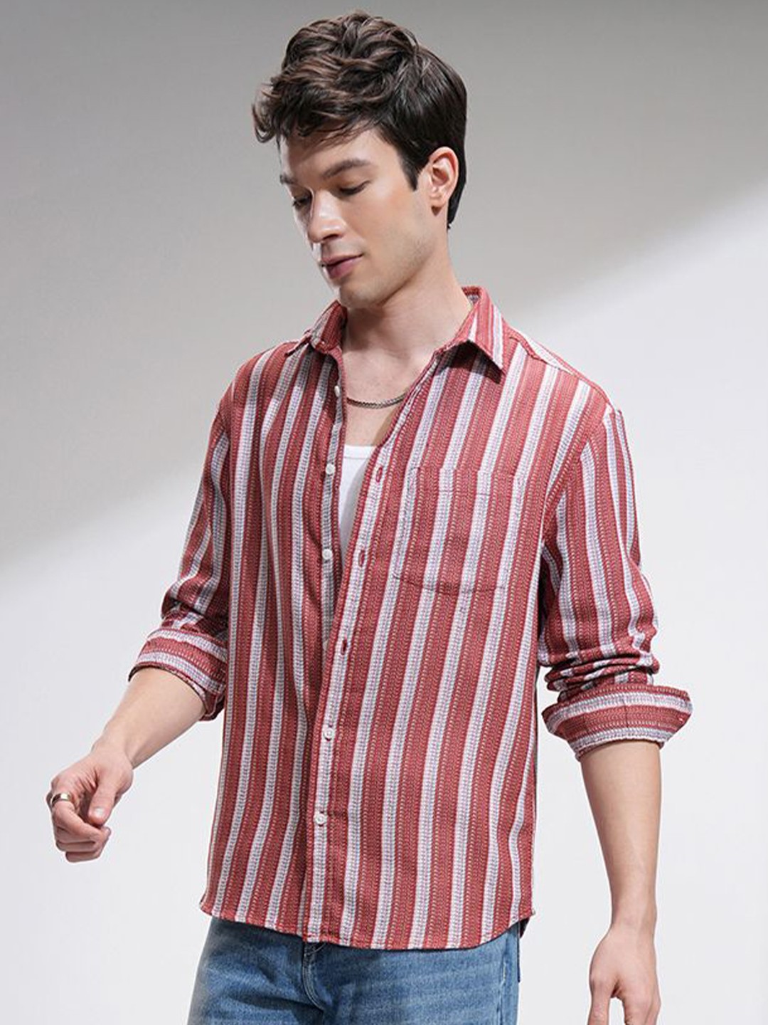 

HIGHLANDER Men Dobby Textured Relaxed Shirt, Red