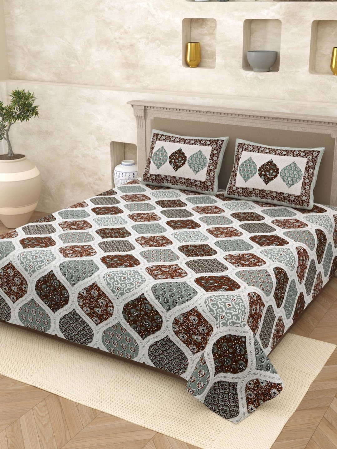 

Myntra Elegant Homes Opulent Collection Printed 210TC King Bedsheet Set 2.70m x 2.50m, Grey