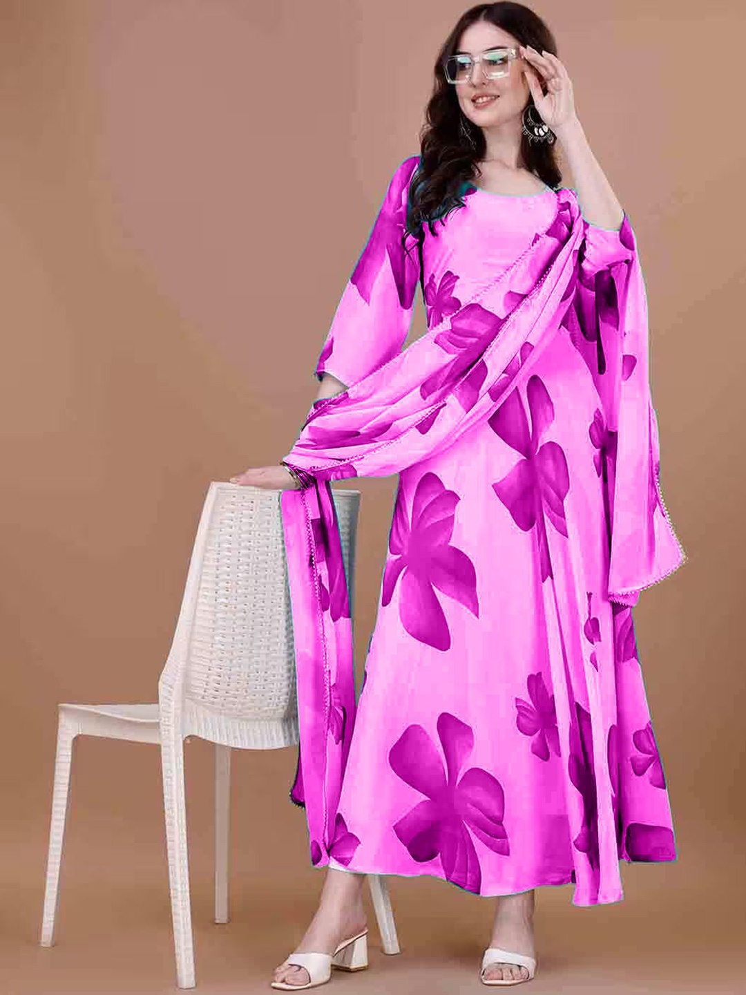 

Femvy Women Floral Printed Maxi Dress With Dupatta, Pink