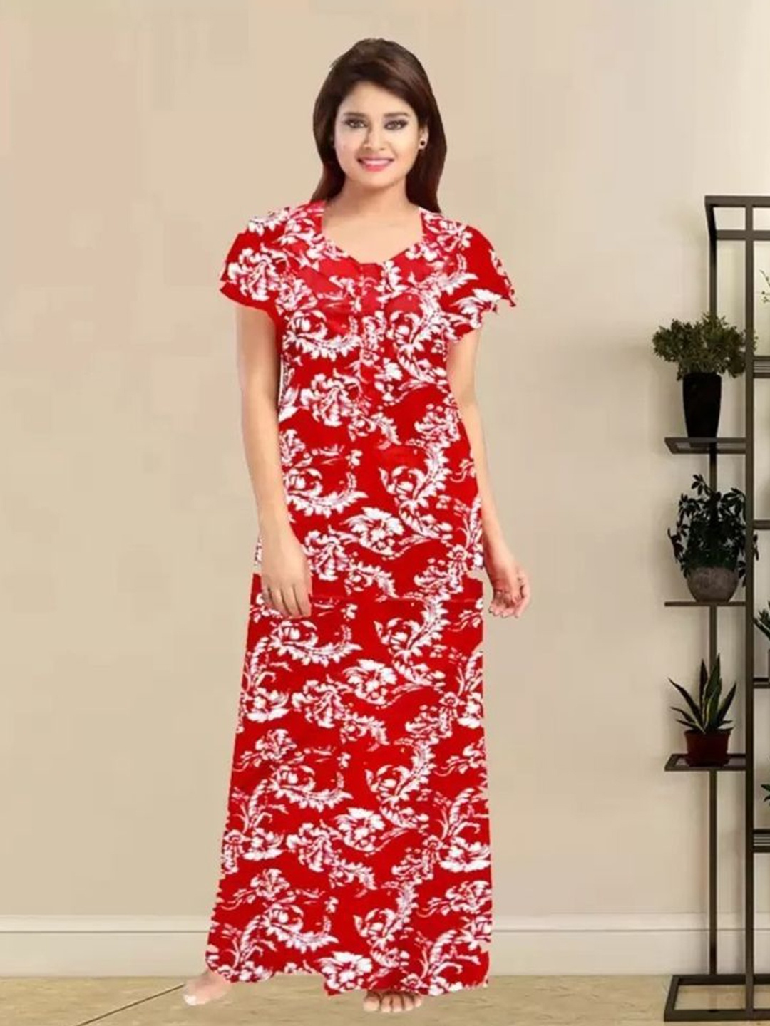 

PR PINK ROYAL Women Printed Maxi Nightdress, Red
