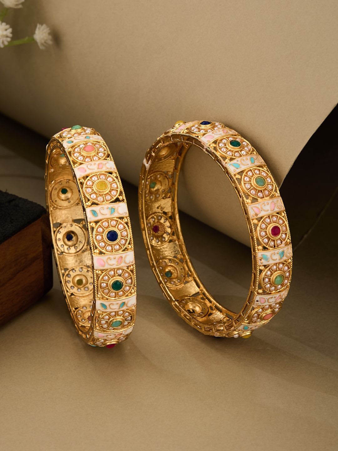 

ATIBELLE Set Of 2 Gold-Plated Stone Studded Bangles