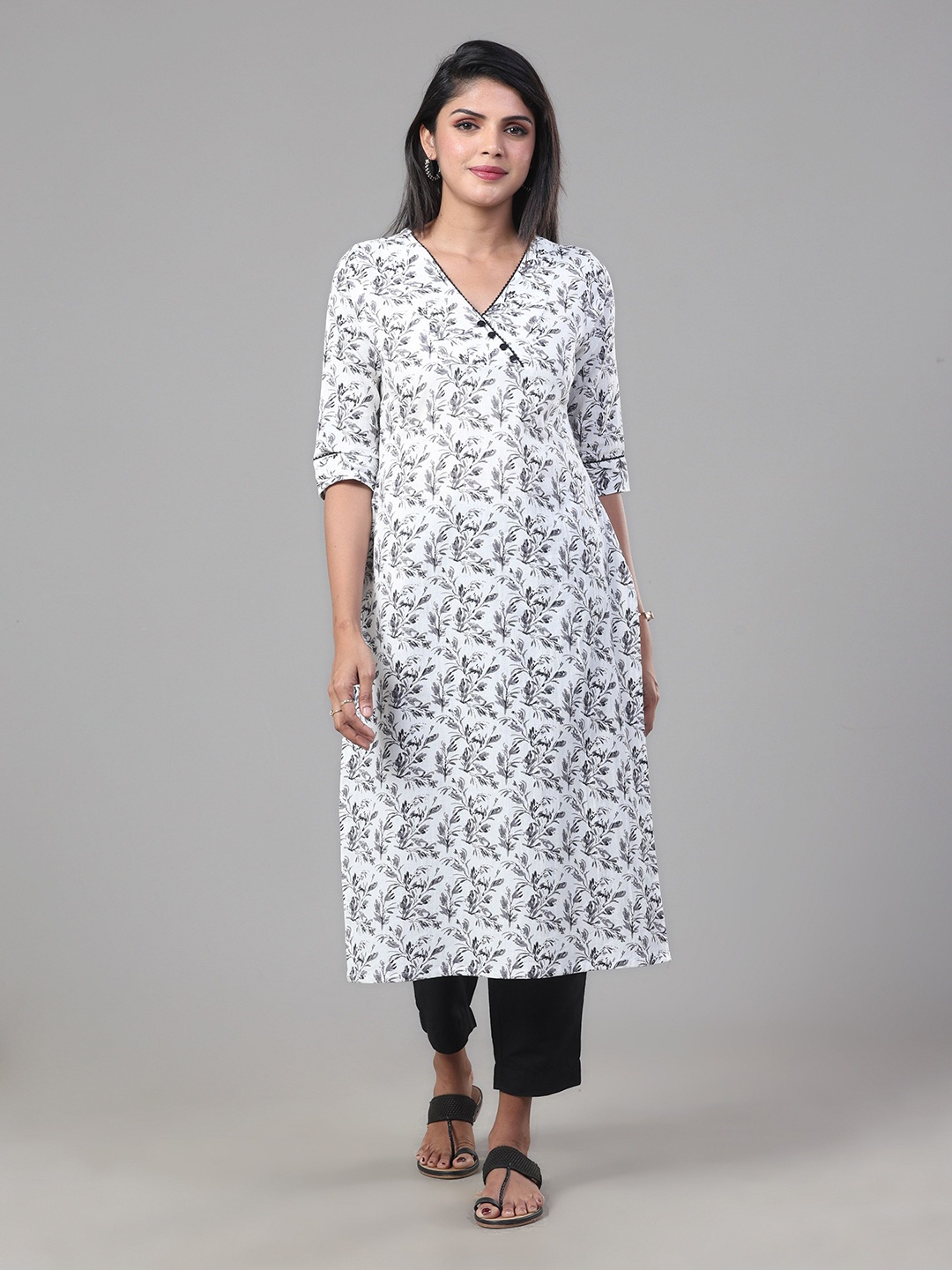 

Vismay Floral Printed V-Neck Cotton Straight Kurta, White