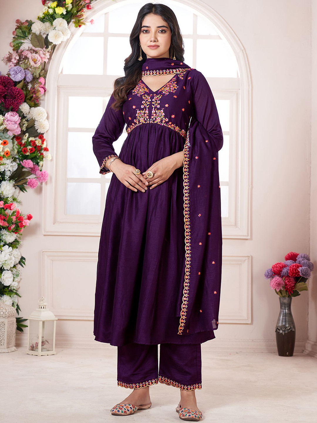 

KALINI Floral Embroidered V-Neck Empire Anarkali Kurta with Palazzos And Dupatta, Purple