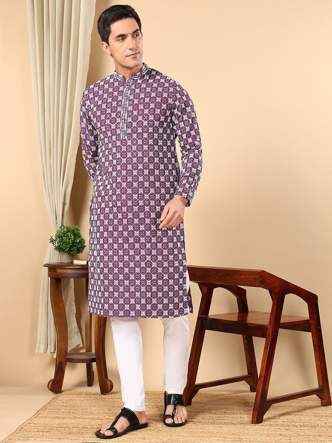

TATTVA Embroidered Mandarin Collar Straight Thread Work Pure Cotton Kurta With Pyjamas, Magenta