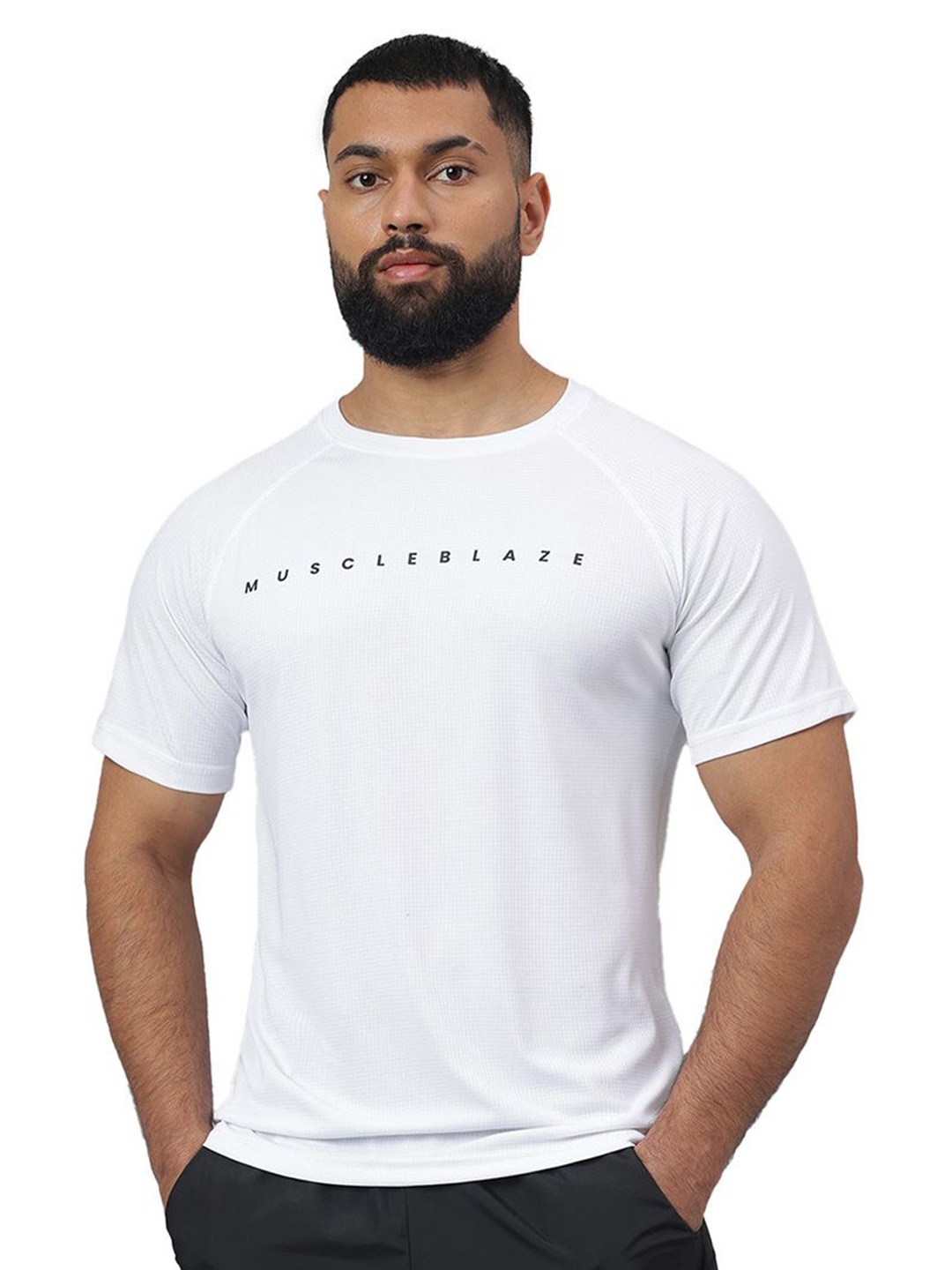 

MuscleBlaze Unisex Typography Printed Round Neck Slim Fit T-shirt, White