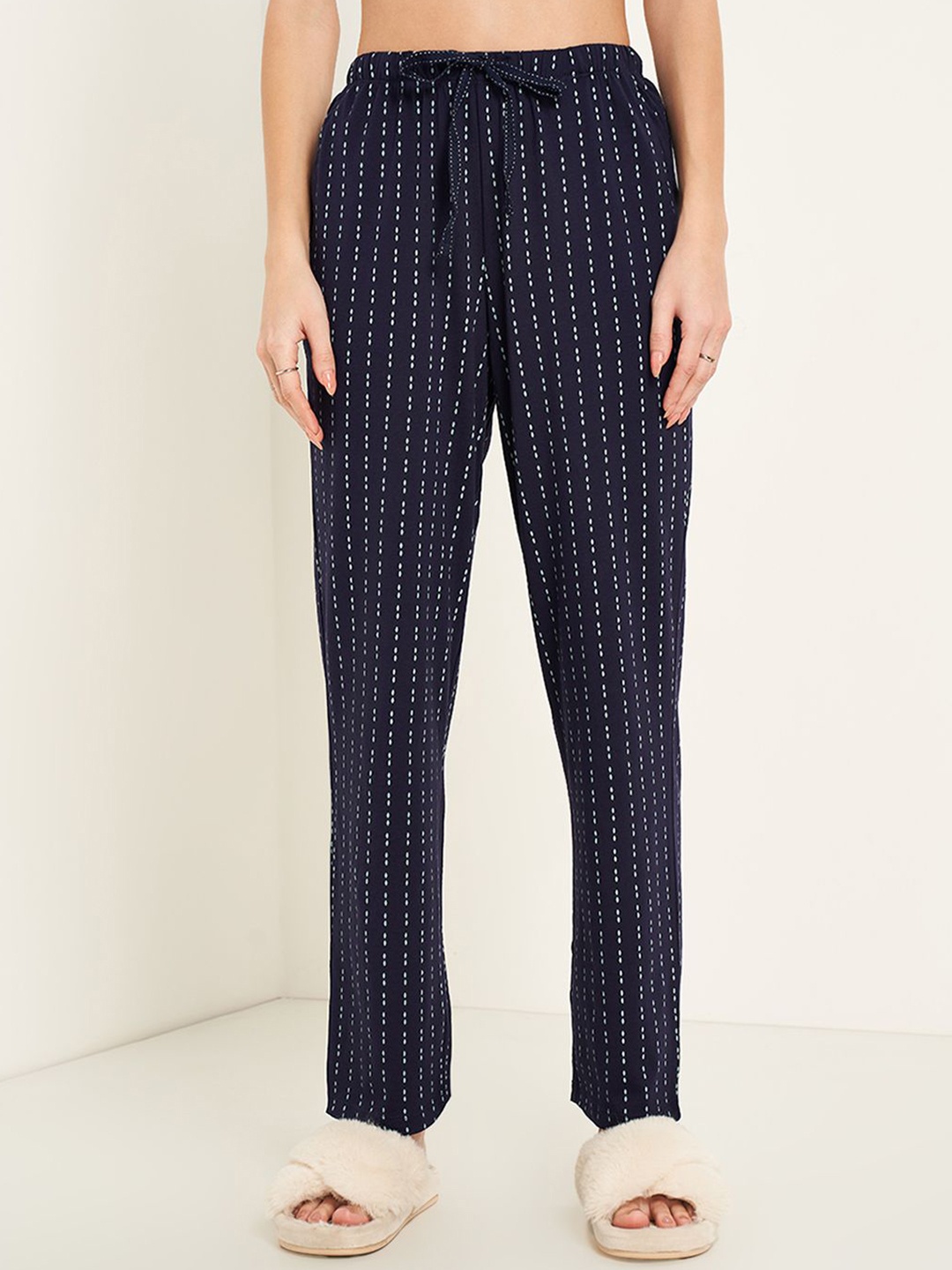 

Dreamz by Pantaloons Printed Pure Cotton Mid Rise Lounge Pants, Navy blue