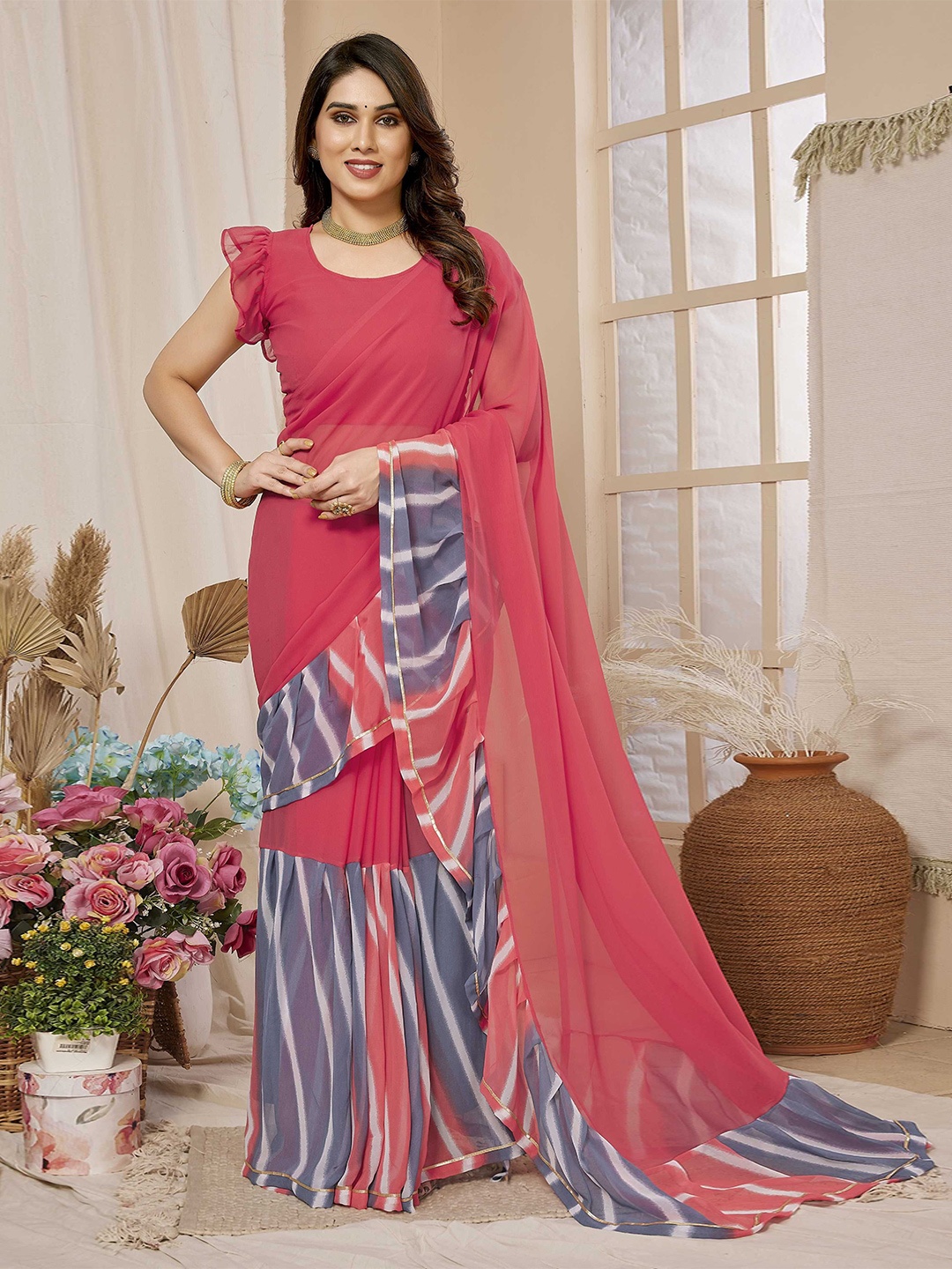 

DIVASTRI Women Colourblocked Ruffles Saree With Unstitched Blouse Piece, Pink