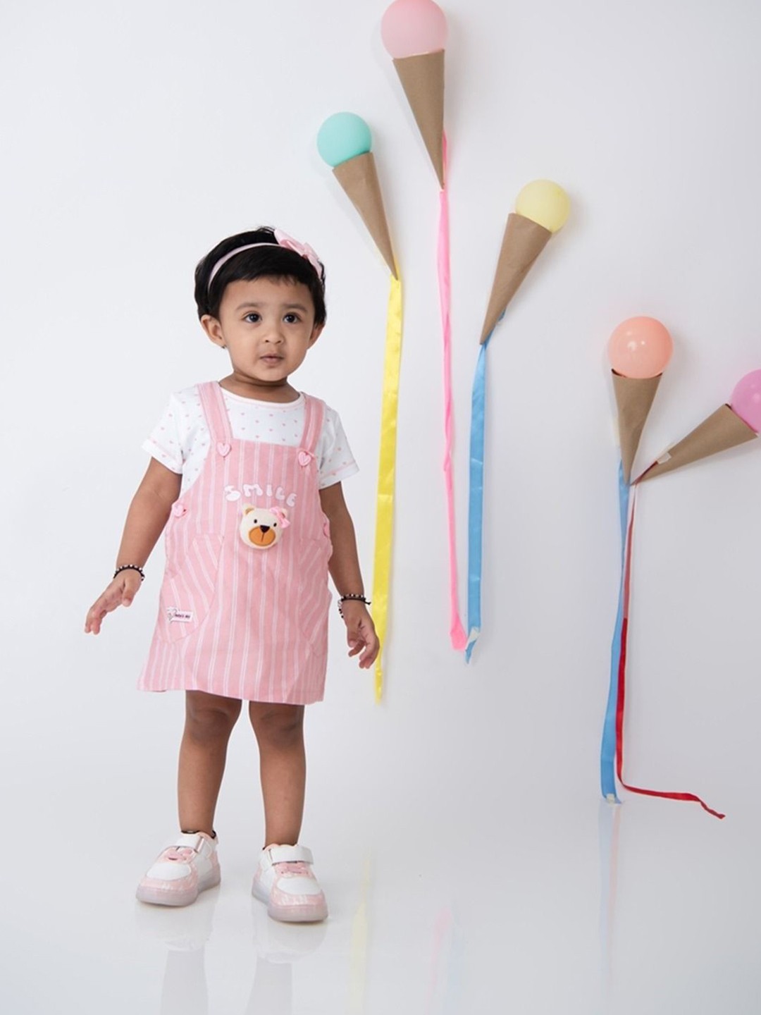 

Babys Day Infant Girls Striped Pure Cotton Dungaree With Half Sleeve Top & Brief, Pink