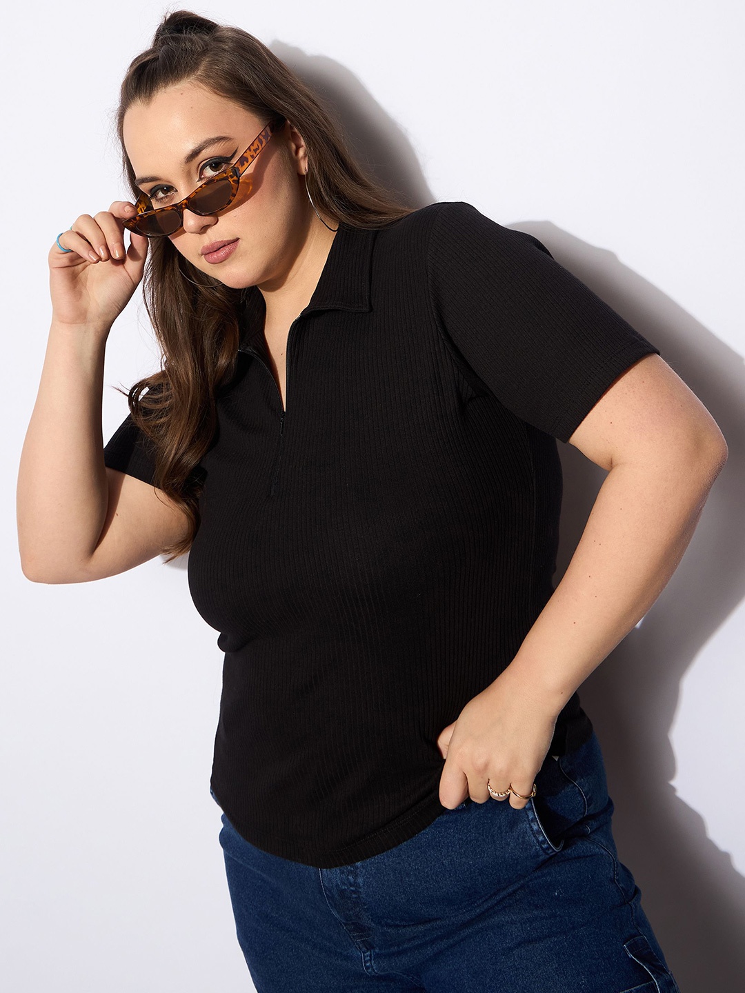 

SASSAFRAS Curve Women Polo Neck Top, Black