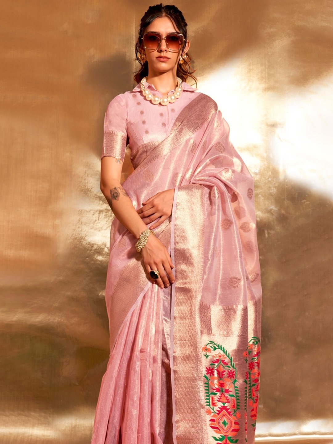 

BLENDIFY Woven Design Zari Tissue Banarasi Saree, Pink