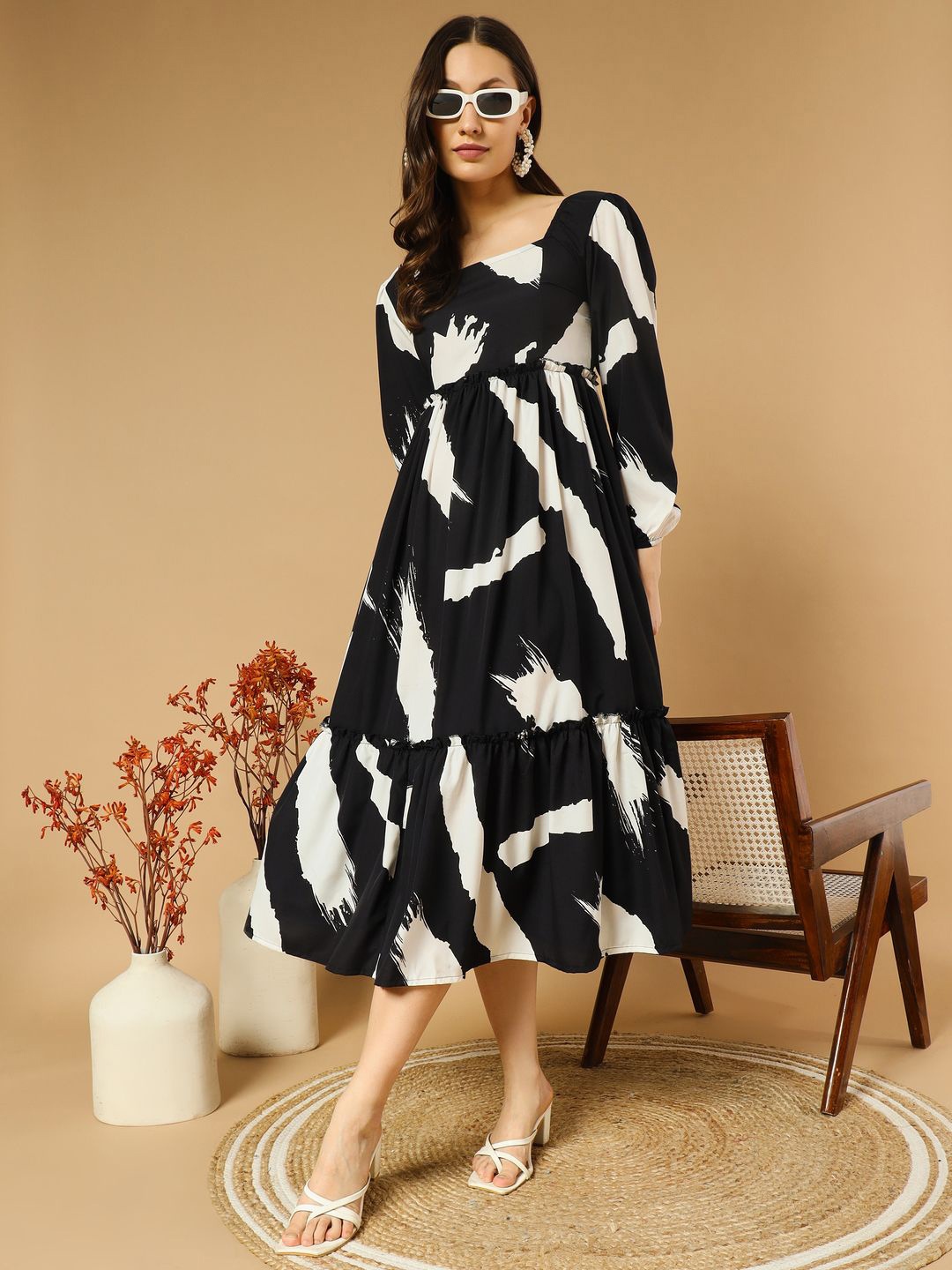 

ZWERLON Printed Smocked Detail Fit & Flare Midi Dress, Black
