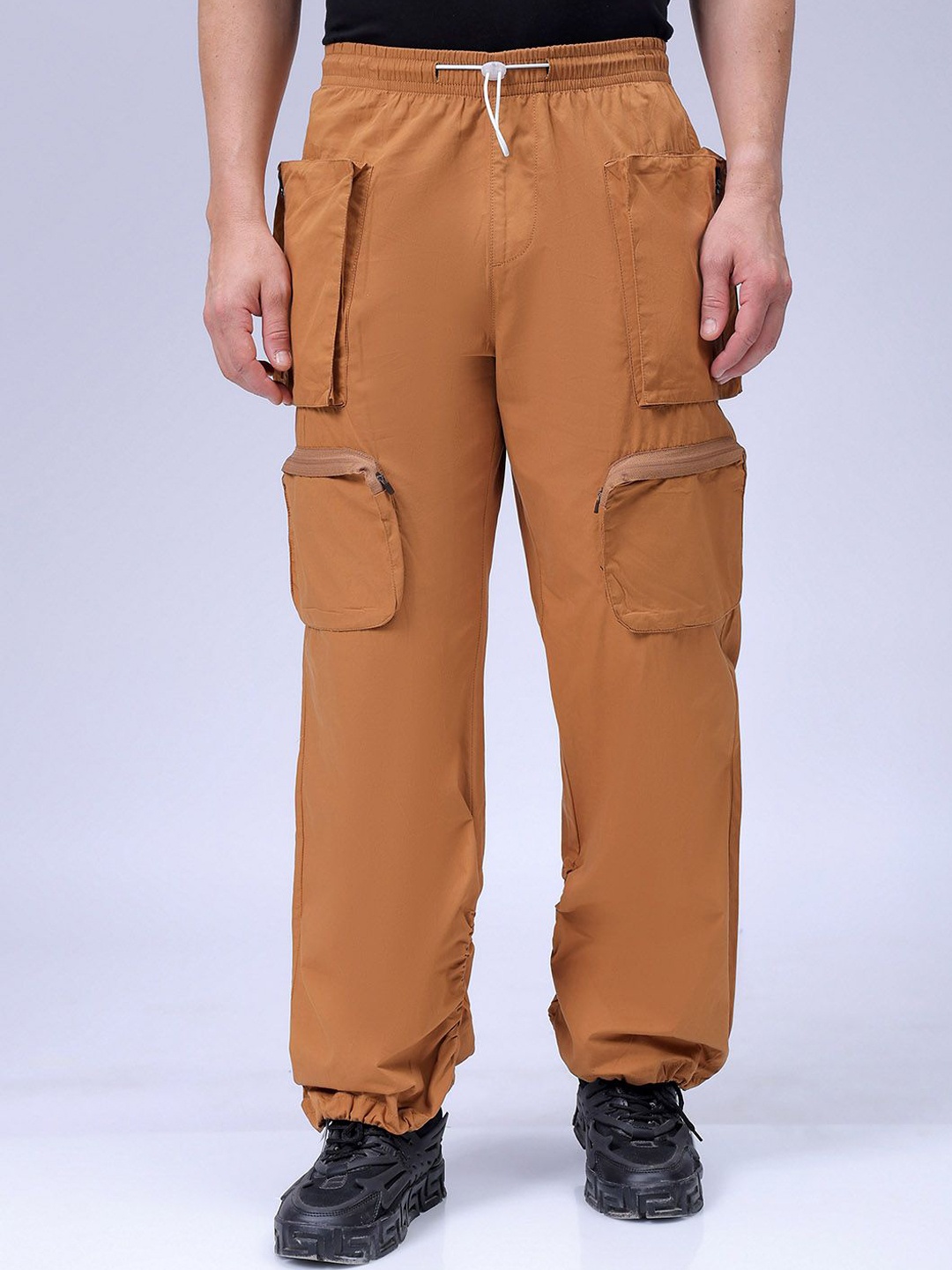 

The Indian Garage Co Men Relaxed Fit Pure Cotton Utility Cargo Jogger, Mustard