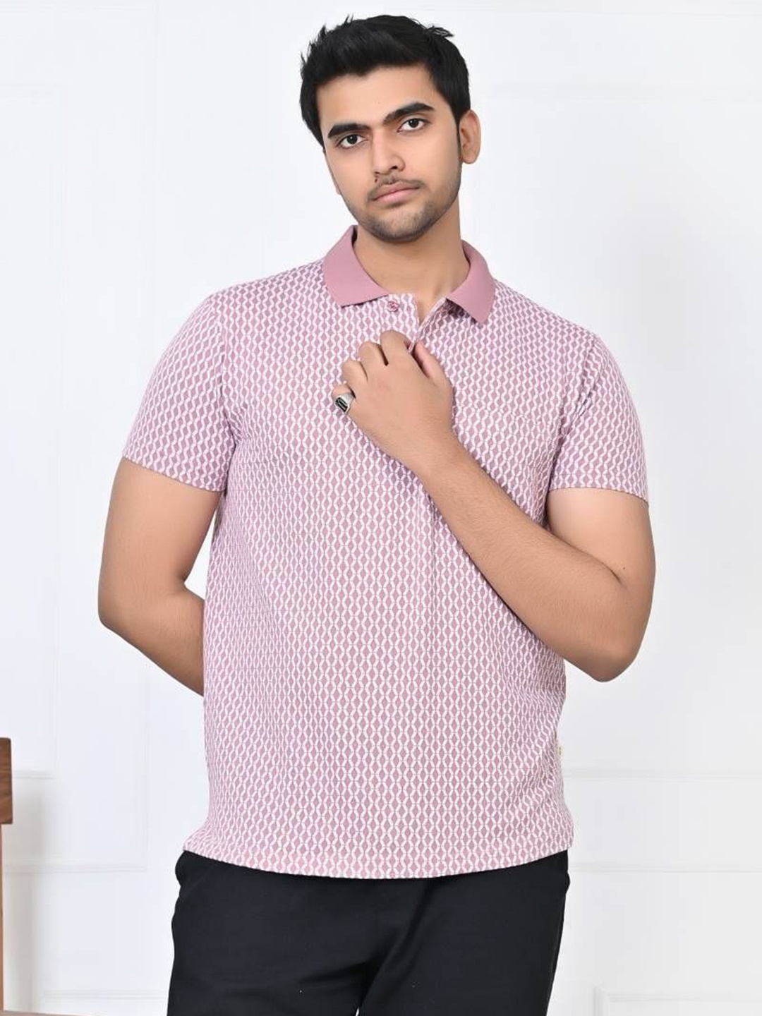 

ARBOUR Men Checked Polo Collar Cotton Slim Fit T-shirt, Mauve