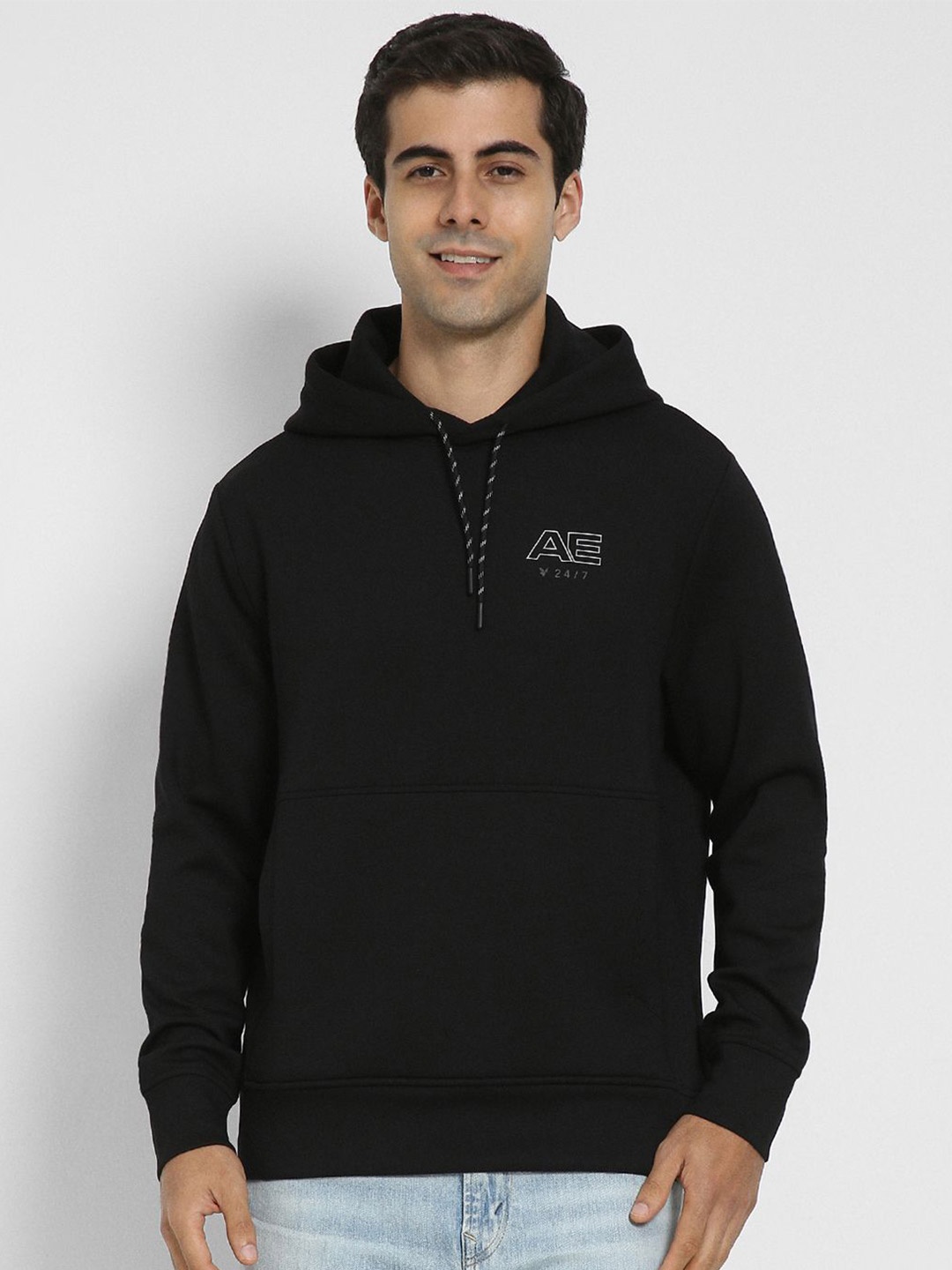 

AMERICAN EAGLE OUTFITTERS Men Typography Printed Hooded Sweatshirt, Black