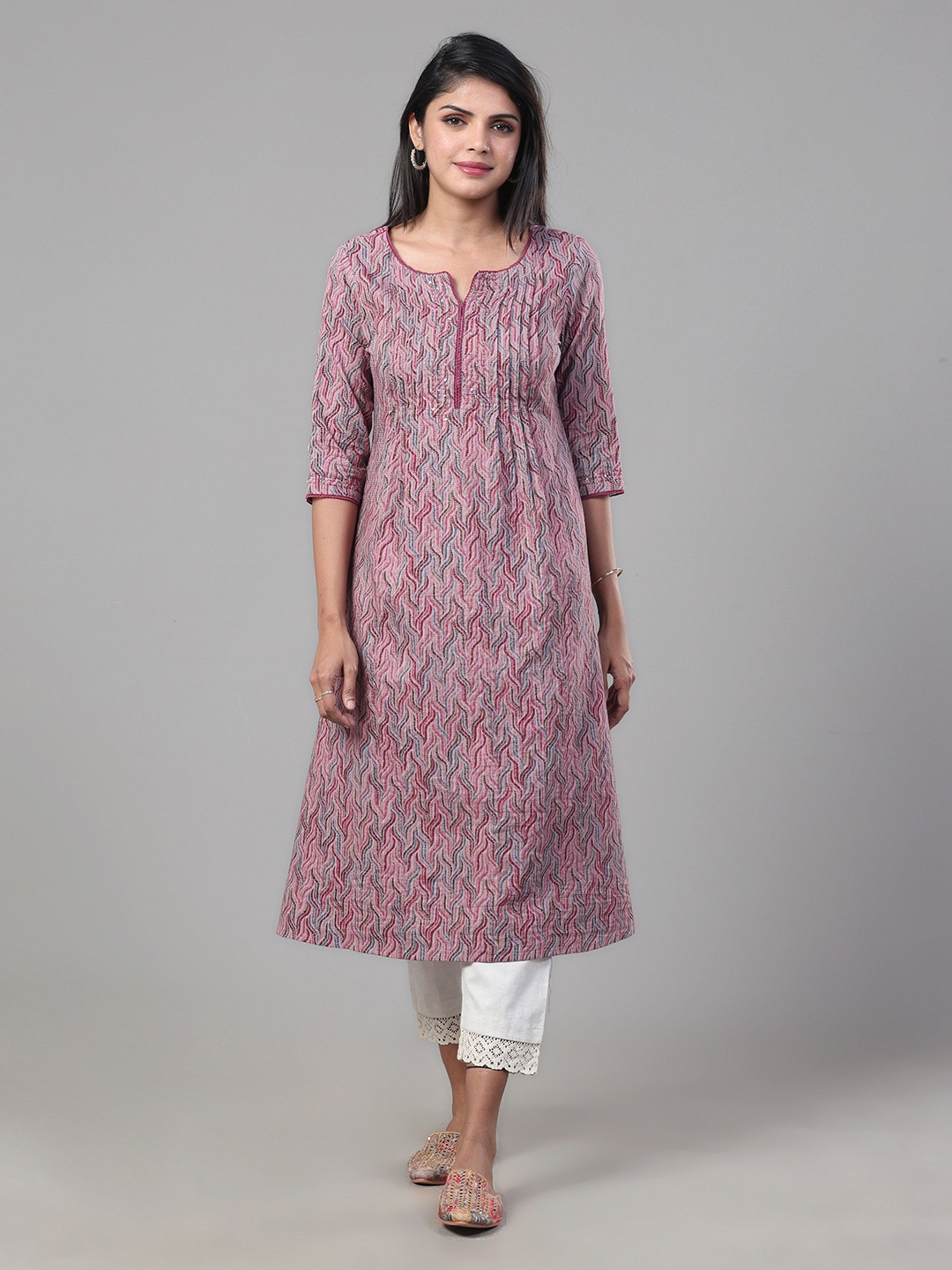 

Vismay Geometric Printed Notch Neck Kantha Work Cotton A-Line Kurta, Pink