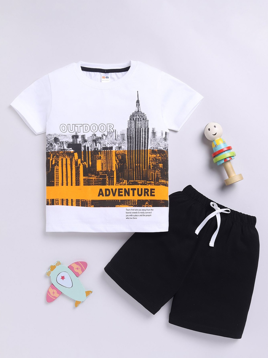 

LITTLE NINJA Boys Printed Round Neck Pure Cotton T-shirt With Shorts, White